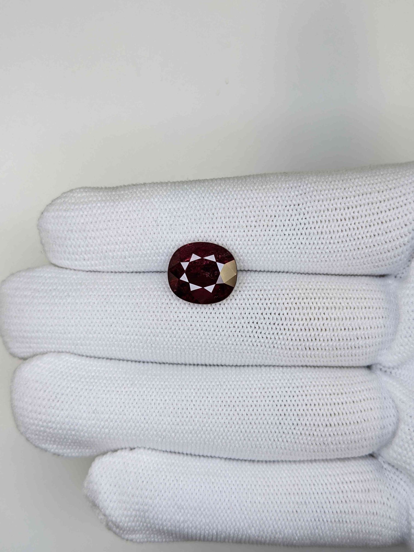 6.28 Carats Oval Cut Heat Red Ruby Loose Gemstone on hand