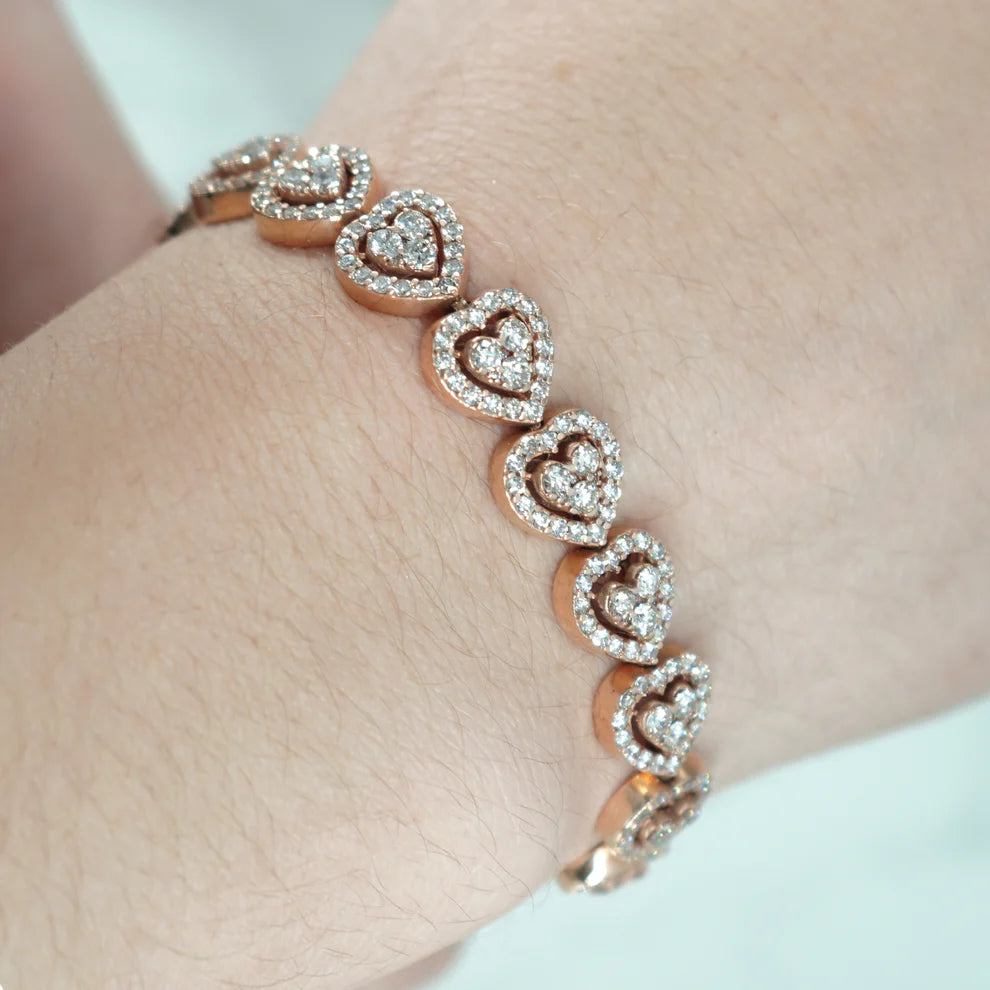 Bailee 7.30 Carat Round Diamond Heart Shaped Bracelet