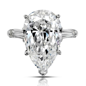 Pear Shape Diamond Rings