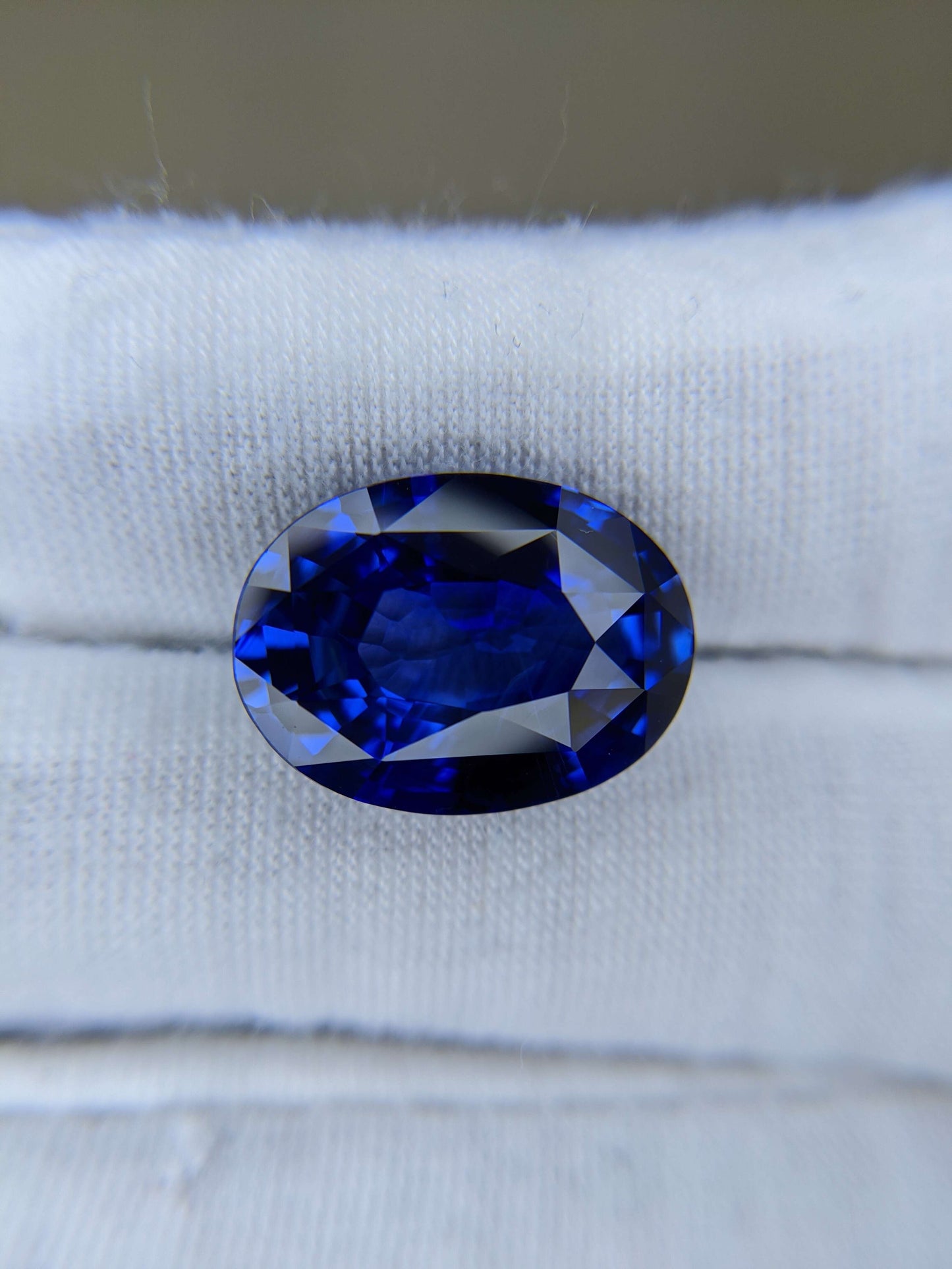 16.48 Carat Oval Cut Heat Royal Blue Sapphire Loose Gemstone GIA Certified