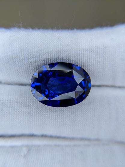16.48 Carat Oval Cut Heat Royal Blue Sapphire Loose Gemstone GIA Certified
