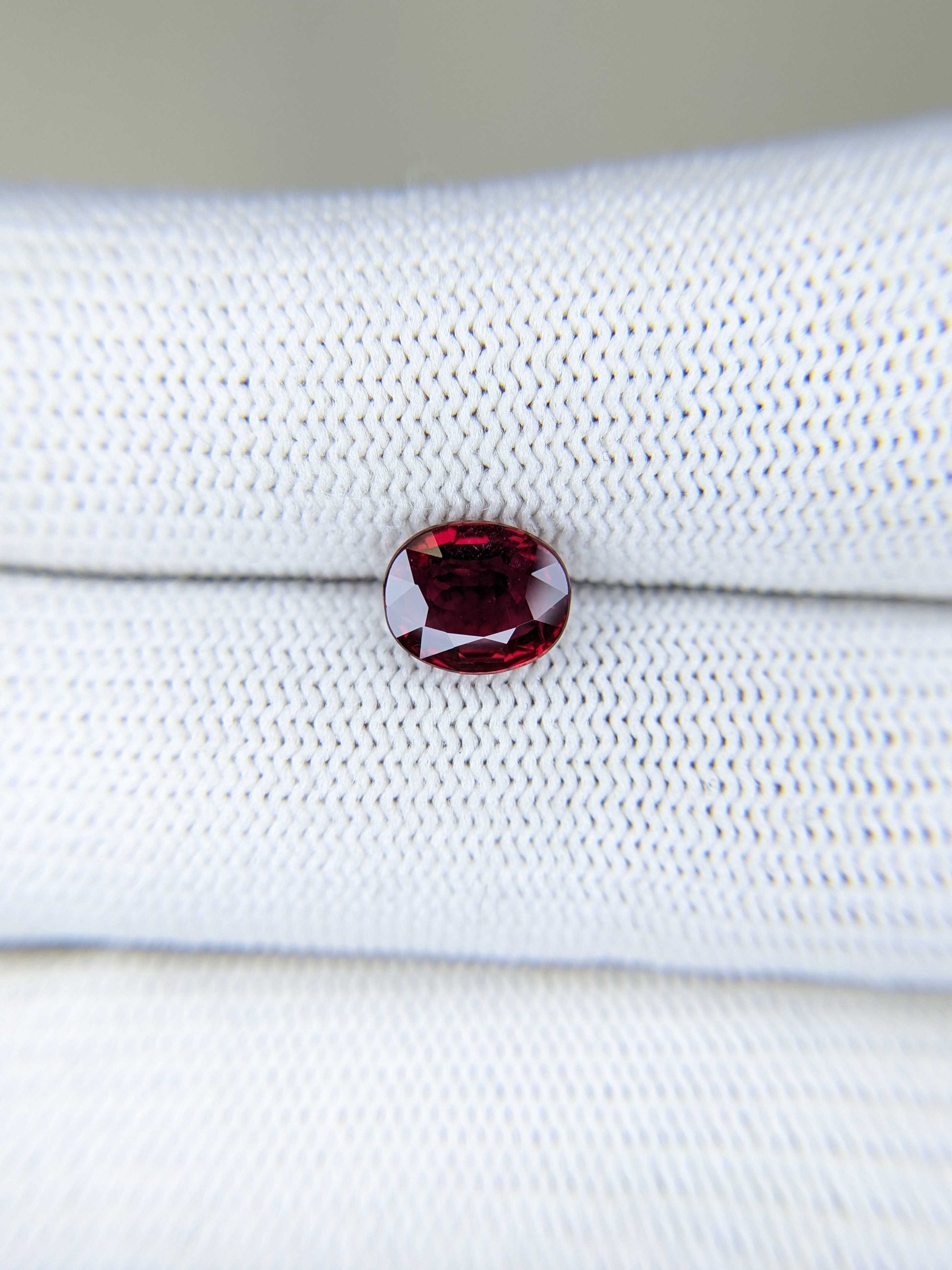 2.02 Carats Oval Cut Heat Vivid Red Ruby Loose Gemstone Bellerophon