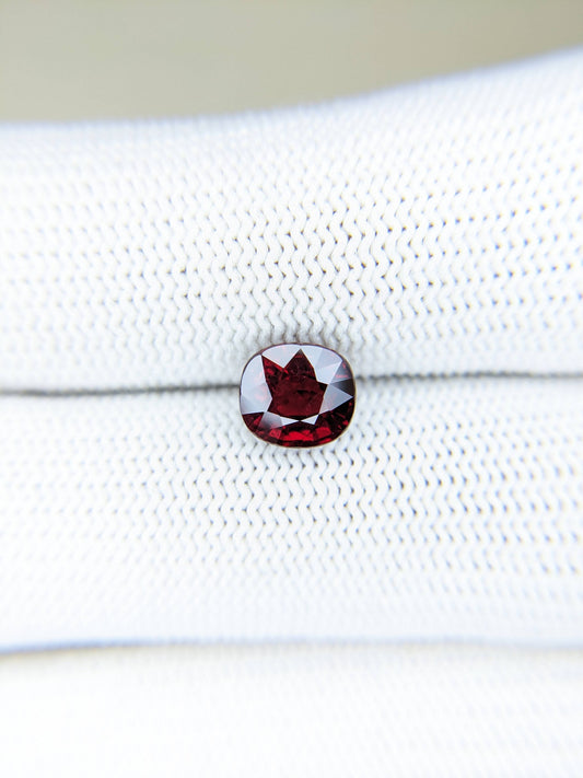 2.04 Carats Cushion Cut Heat Red Ruby Loose Gemstone Bellerophon