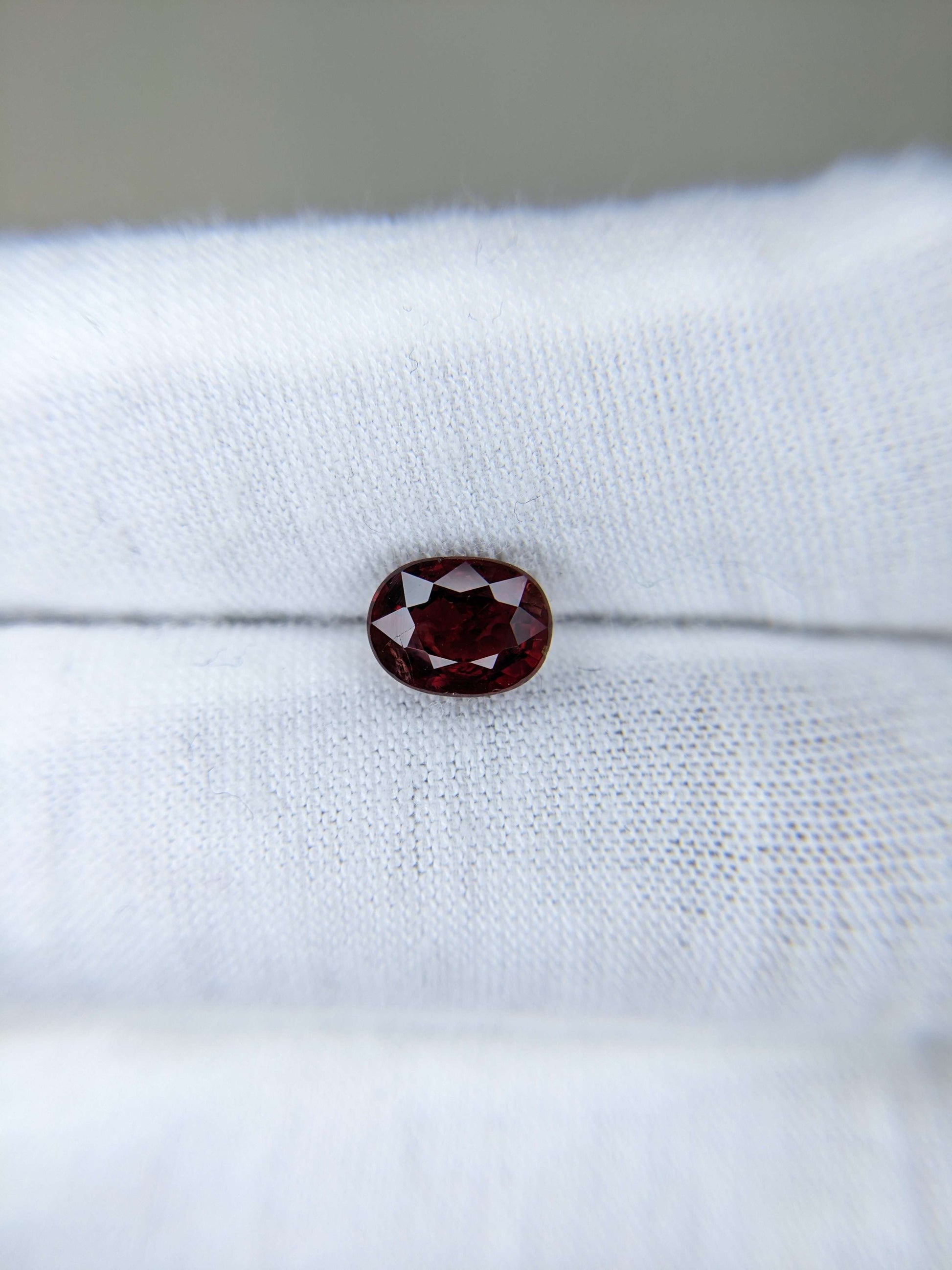 2.05 Carats Oval Cut No Heat Red Ruby Loose Gemstone TGL close up