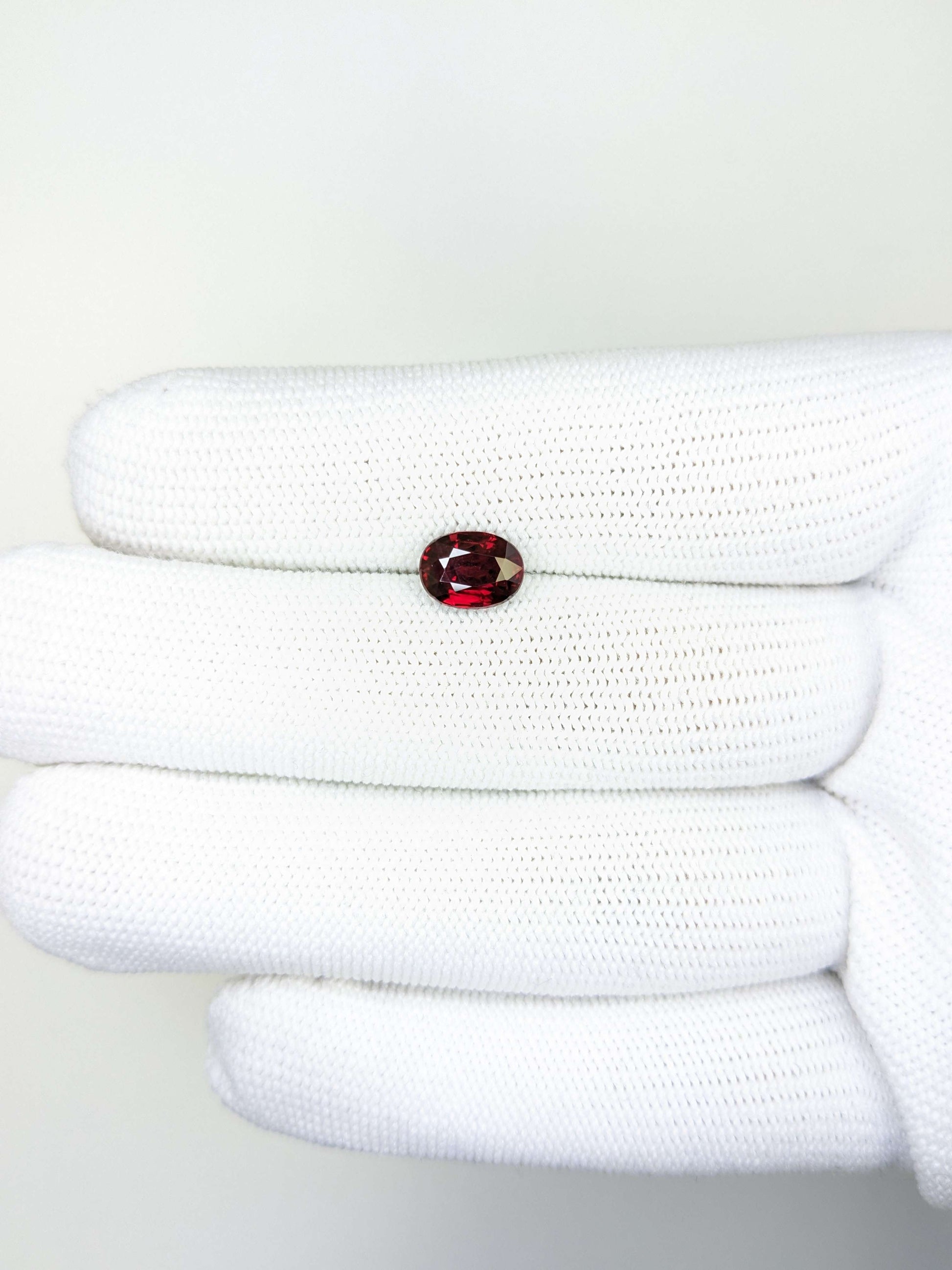 2.06 Carats Oval Cut Heat Red Ruby Loose Gemstone Bellerophon On Hand