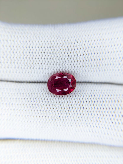 2.07 Carats Oval Cut Heat Red Ruby Loose Gemstone