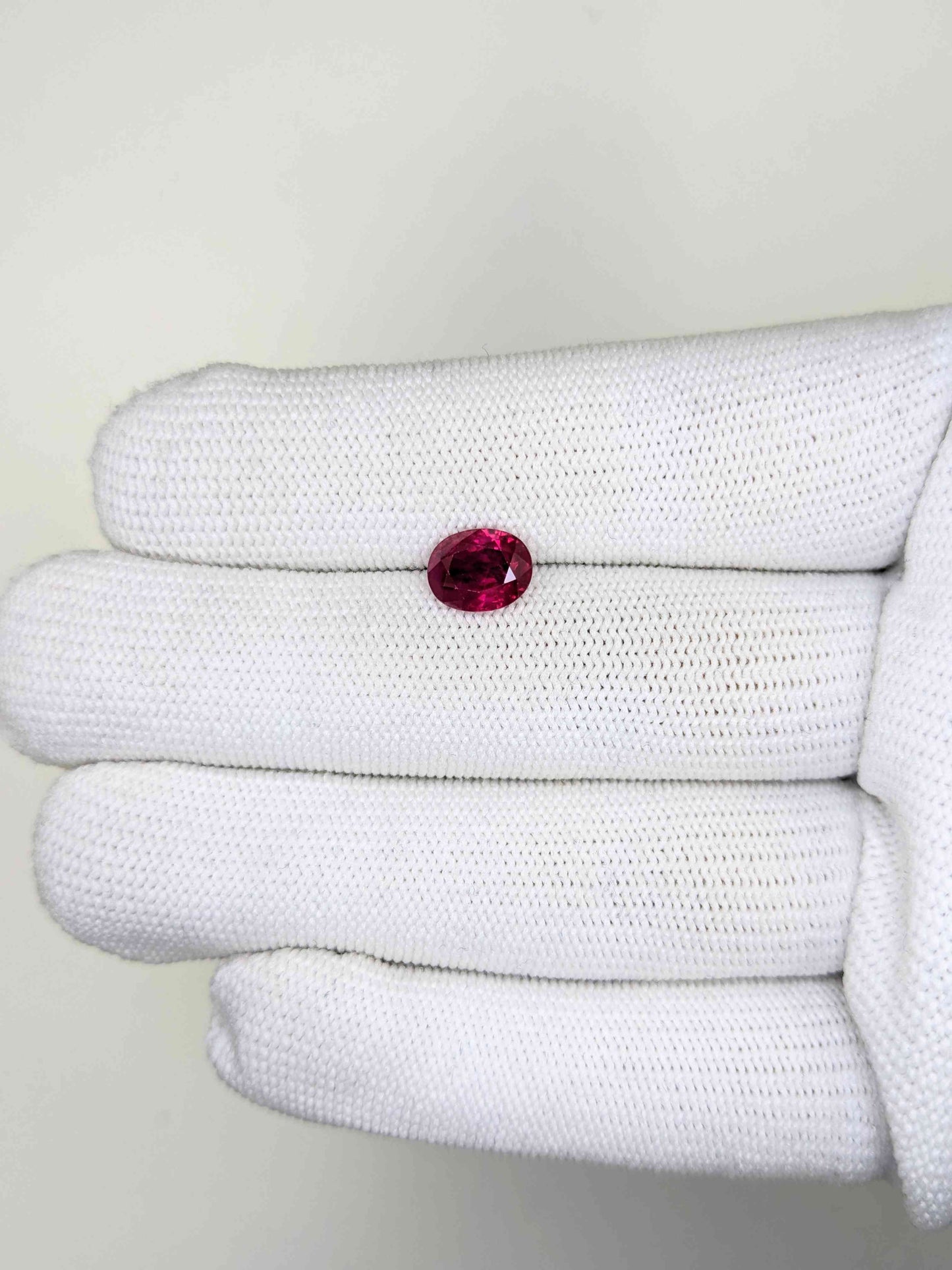 2.07 Carats Oval Cut Heat Red Ruby Loose Gemstone on hand