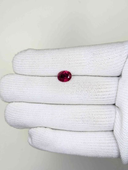 2.07 Carats Oval Cut Heat Red Ruby Loose Gemstone on hand