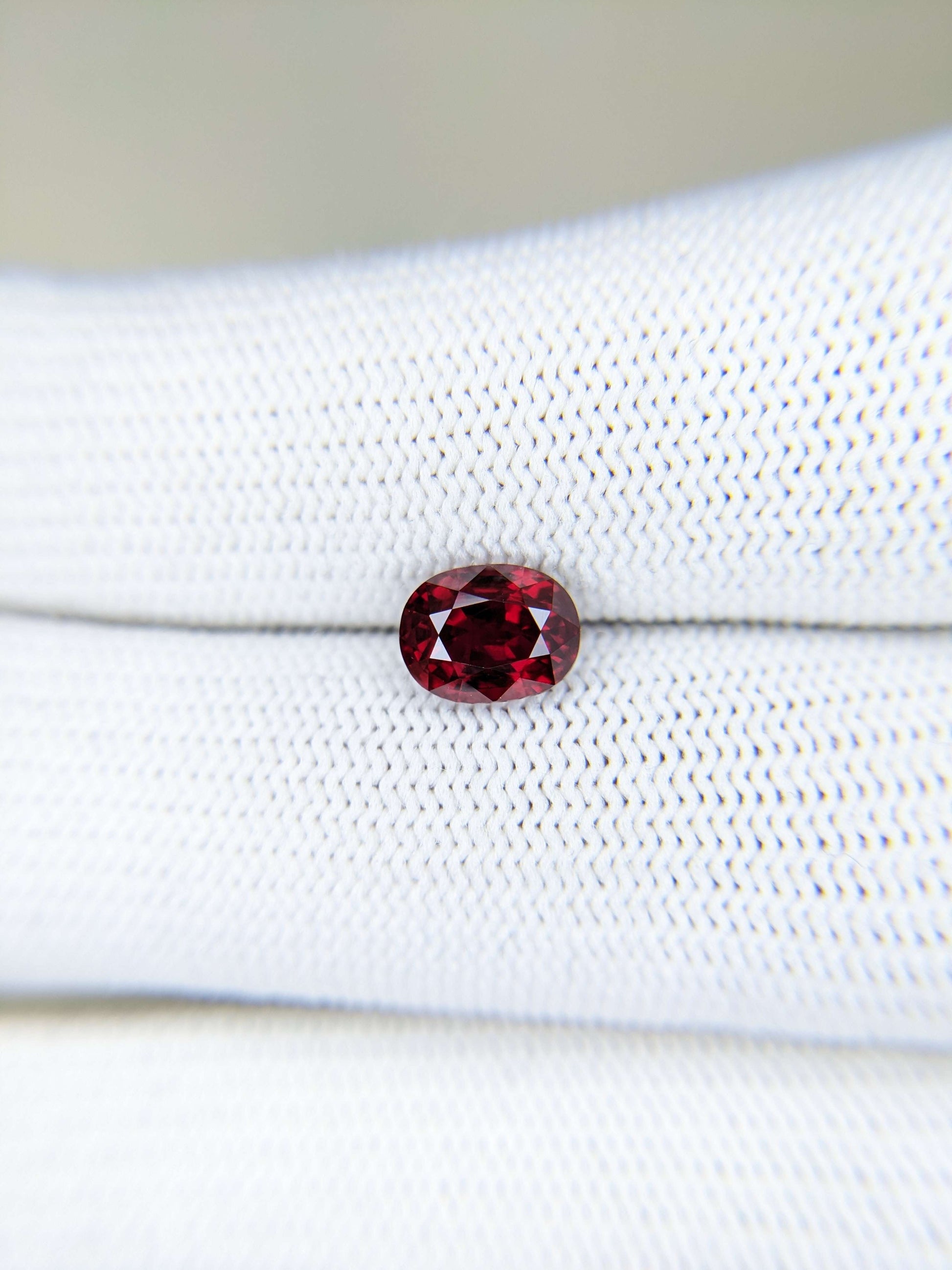 2.07 Carats Oval Cut Heat Vivid Red Ruby Loose Gemstone Bellerophon
