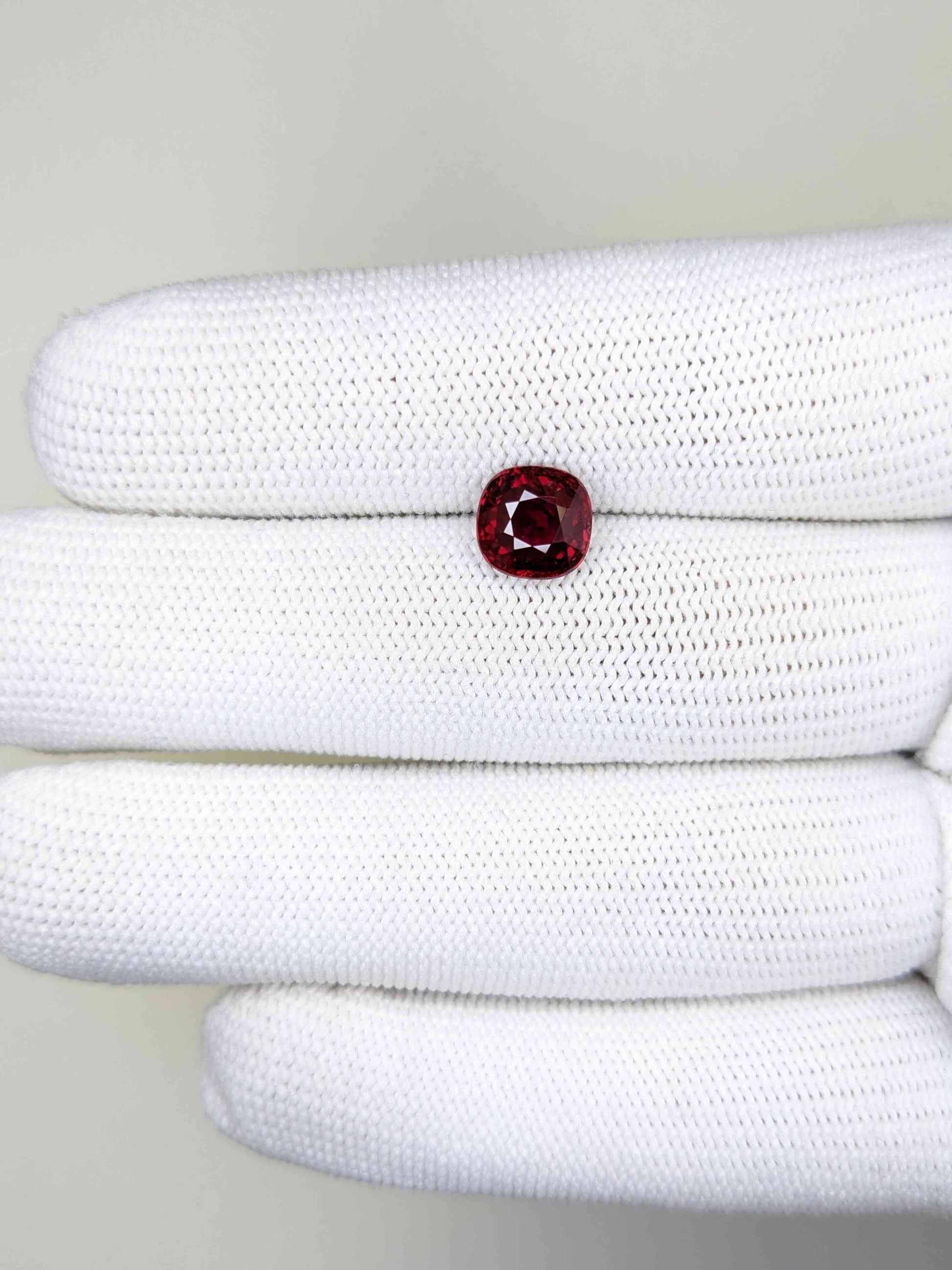 2.18 Carats Cushion Cut Heat Vivid Red Ruby Loose Gemstone Bellerophon On Hand
