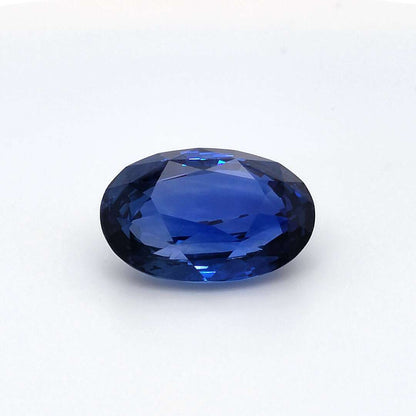 27.27 Carat Oval Cut Heat Vivid Blue Sapphire Loose Gemstone GIA Certified Front View