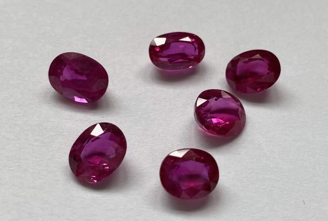 2 Carats Each Oval Cut Heat Burma Mix Pinkish-Red Ruby Loose Gemstone ...