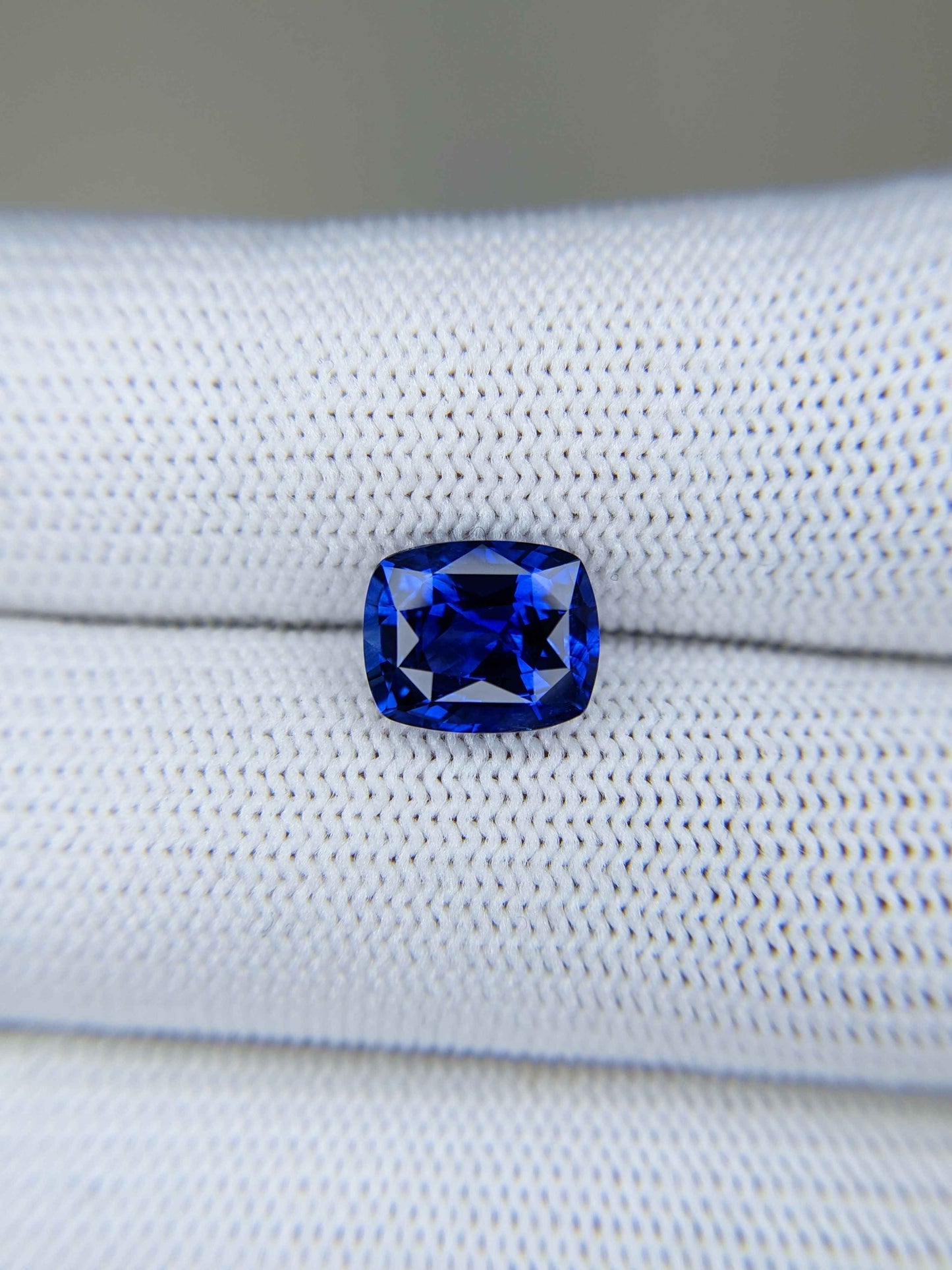 3.06 Carat Cushion Cut Heat Blue Sapphire Loose Gemstone