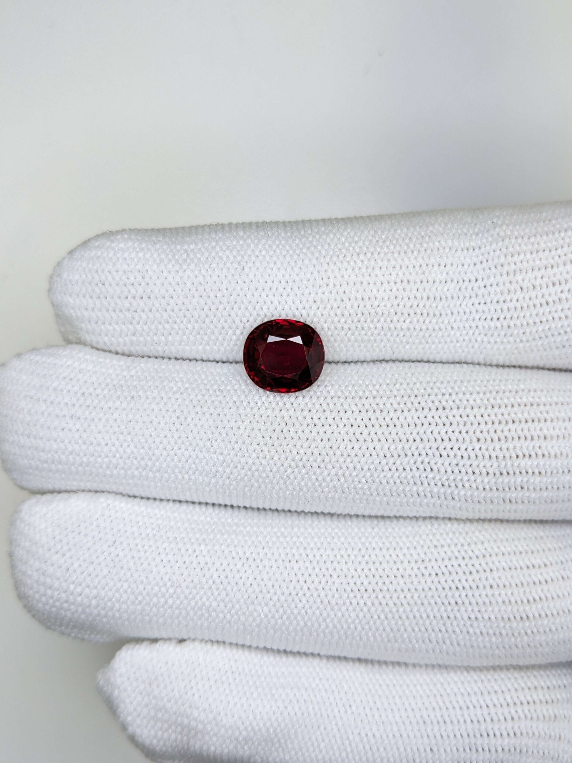 3.12 Carats Cushion Cut Heat Pigeon Blood Red Ruby Loose Gemstone GRS On Hand 2