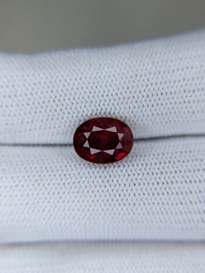 3.17 Carats Oval Cut Heat Red Ruby Loose Gemstone