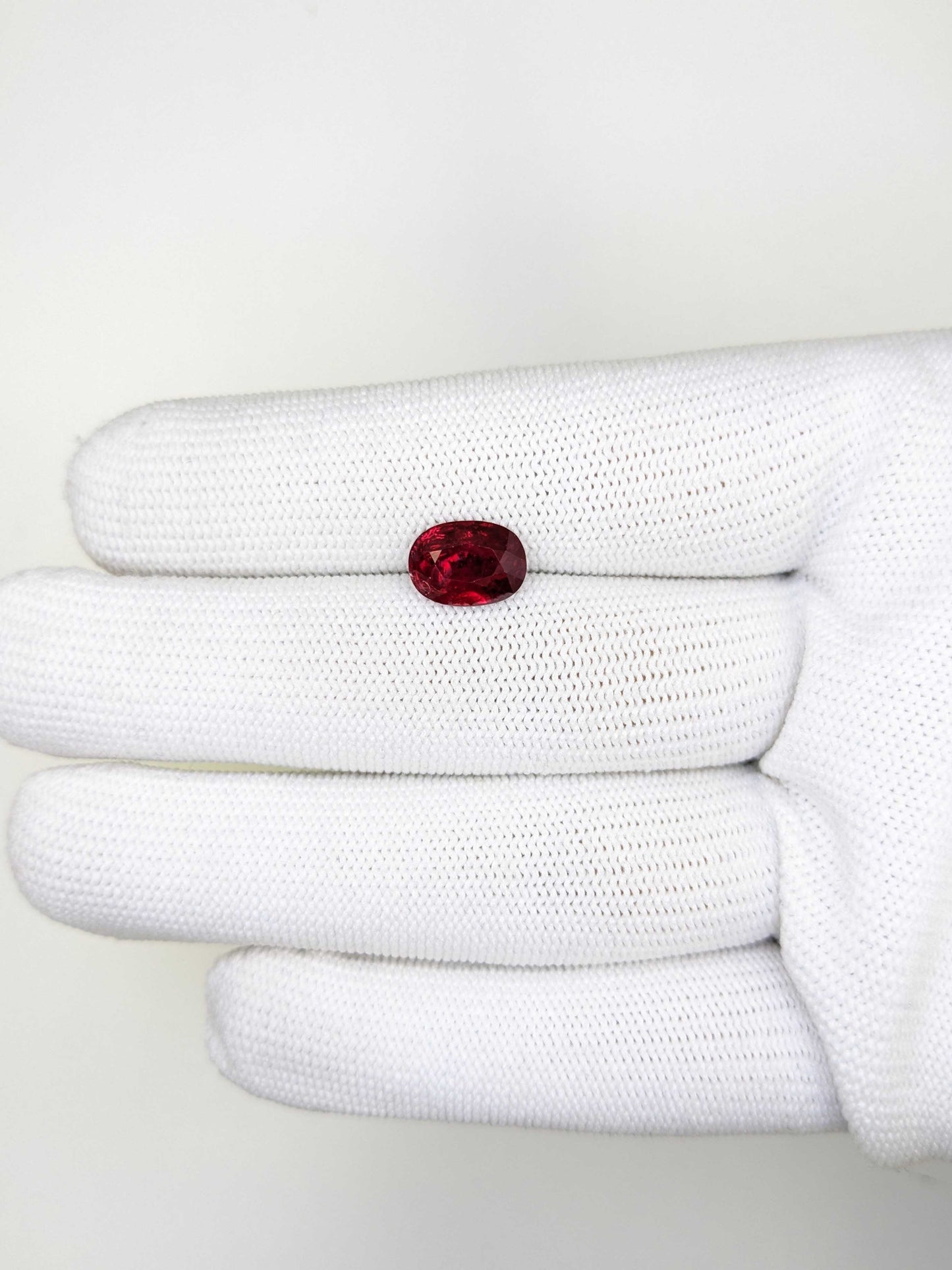 3.18 Carats Oval Cut Heat Pigeon Blood Red Ruby Loose Gemstone GFCO On Hand