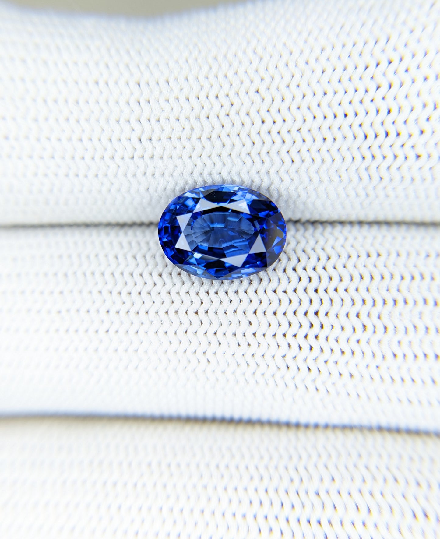 3.27 Carat Oval Cut Heat Blue Sapphire Loose Gemstone