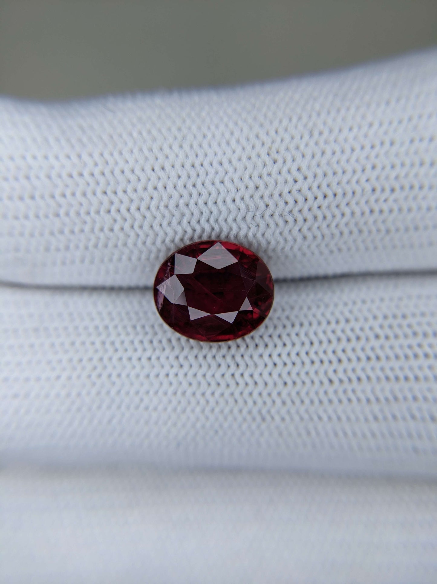 3.47 Carats Oval Cut Heat Red Ruby Loose Gemstone AGL