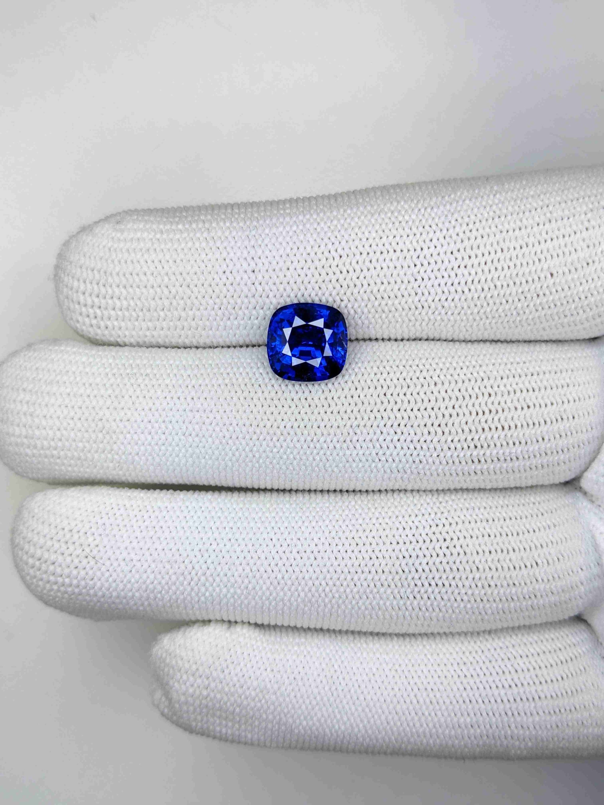 3.77 Carat Cushion Cut Heat Blue Sapphire Loose Gemstone