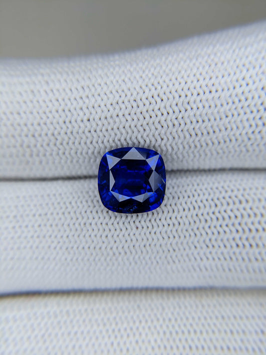 3.77 Carat Cushion Cut Heat Blue Sapphire Loose Gemstone on hand