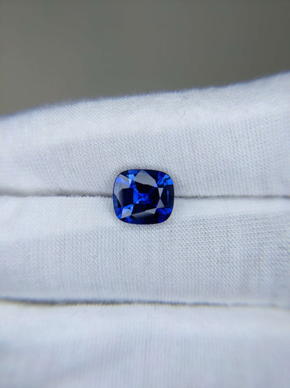 3.96 Carat Cushion Cut Heat Vivid Blue Sapphire Loose Gemstone