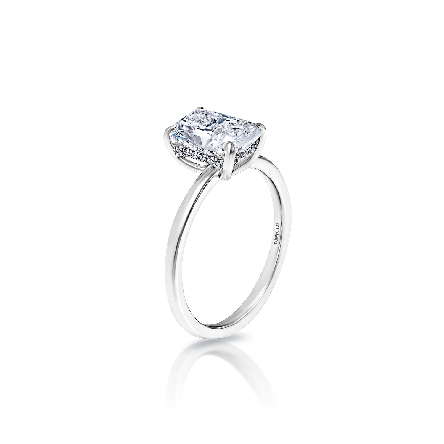 Laveta 2 Carat Radiant Cut Lab Grown Diamond Engagement Ring Side View