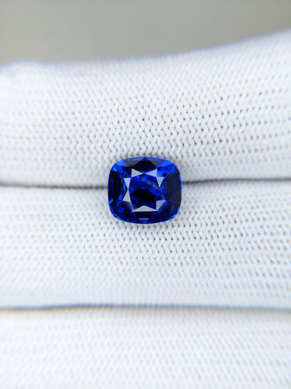 4.03 Carat Cushion Cut Heat Blue Sapphire Loose Gemstone