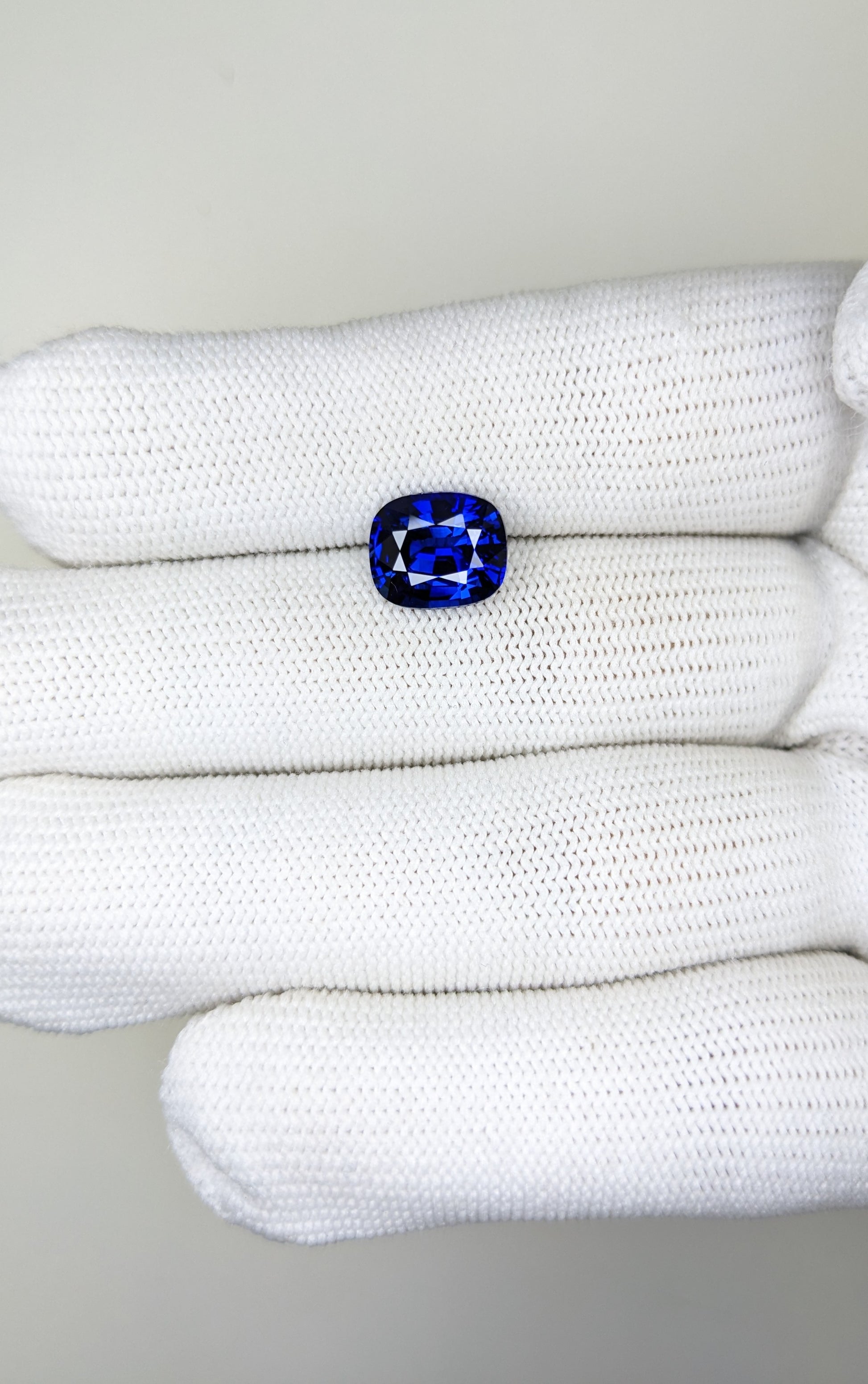 4.03 Carat Cushion Cut Heat Blue Sapphire Loose Gemstone close up