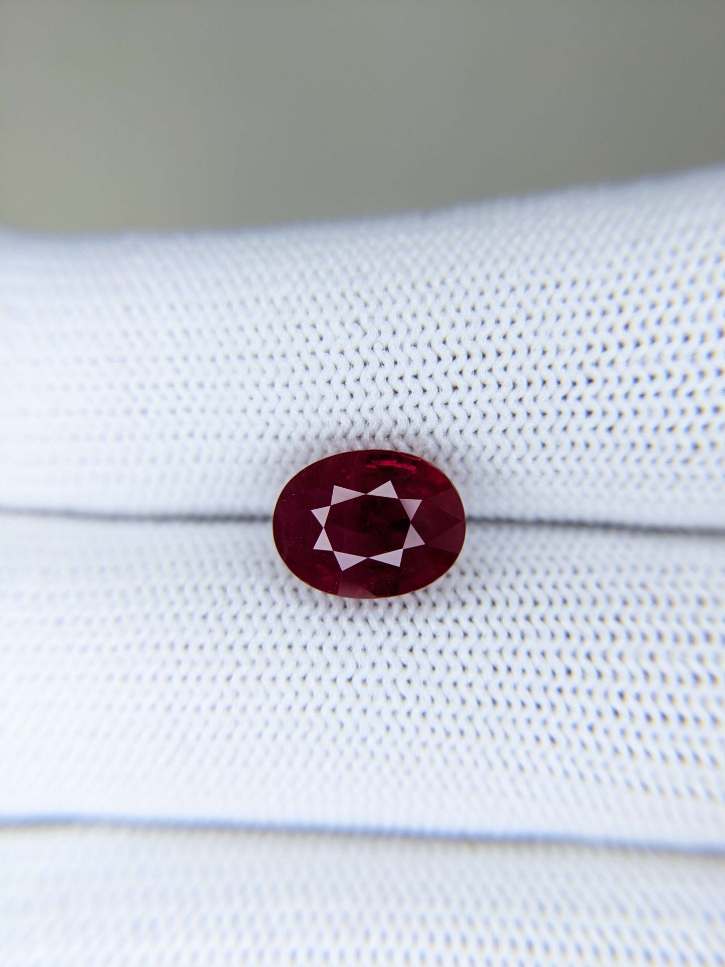 4.03 Carats Oval Cut Heat Pigeon Blood Red Ruby Loose Gemstone