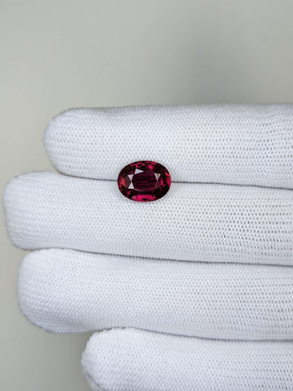 4.03 Carats Oval Cut Heat Vivid Red Ruby Loose Gemstone GRS On Hand 2