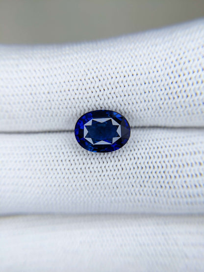 4.04 Carat Oval Cut Heat Blue Sapphire Loose Gemstone