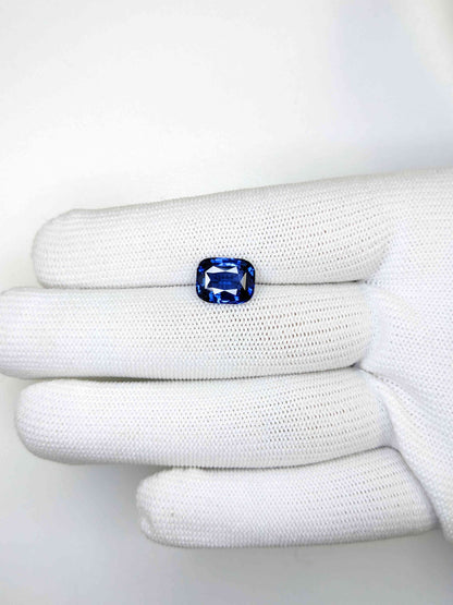 4.05 Carat Cushion Cut Heat Blue Sapphire Loose Gemstone On Hand