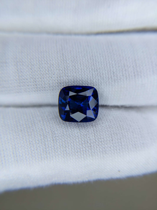 4.24 Carat Cushion Cut Heat Blue Sapphire Loose Gemstone