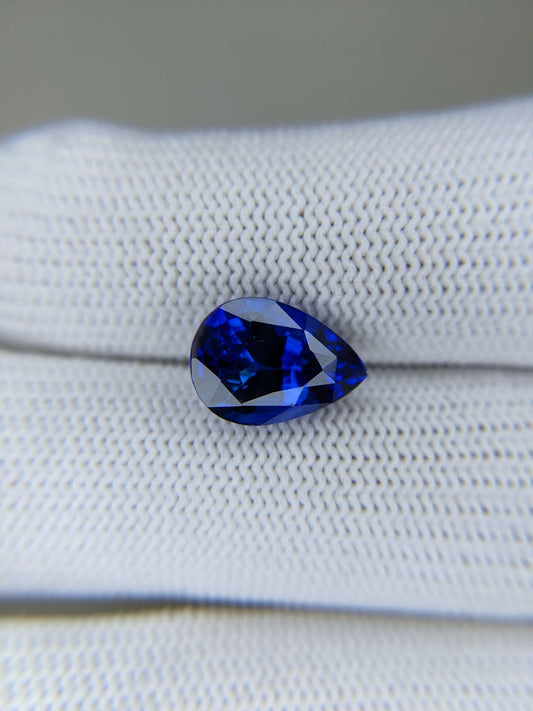 4.61 Carat Pear Cut Heat Blue Sapphire Loose Gemstone