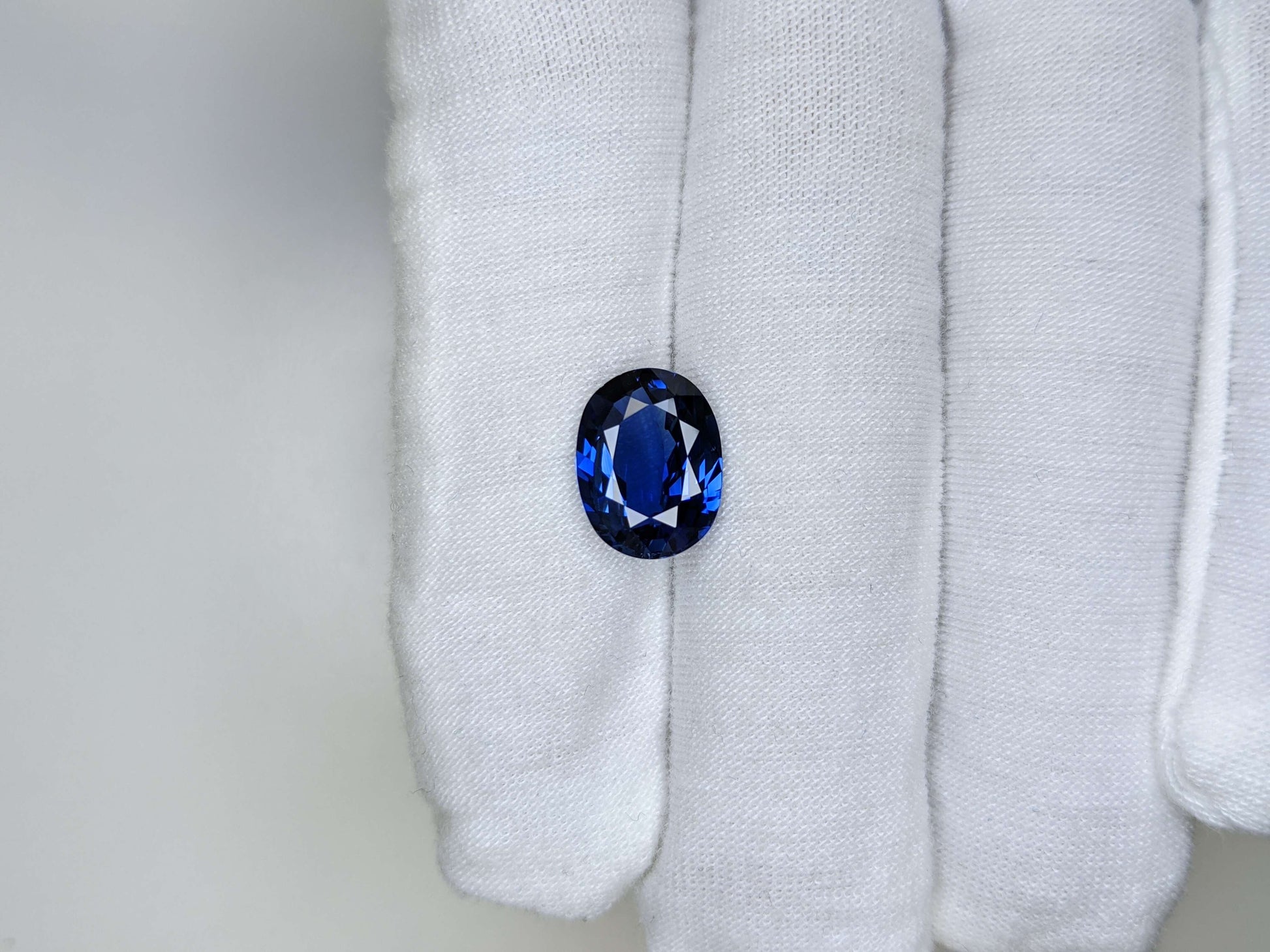 5.87 Carat Oval Cut Heat Medium Blue Sapphire Loose Gemstone GRS On Hand
