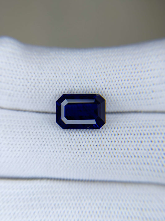 6.03 Carat Octagonal Cut Heat Blue Sapphire Loose Gemstone GIA