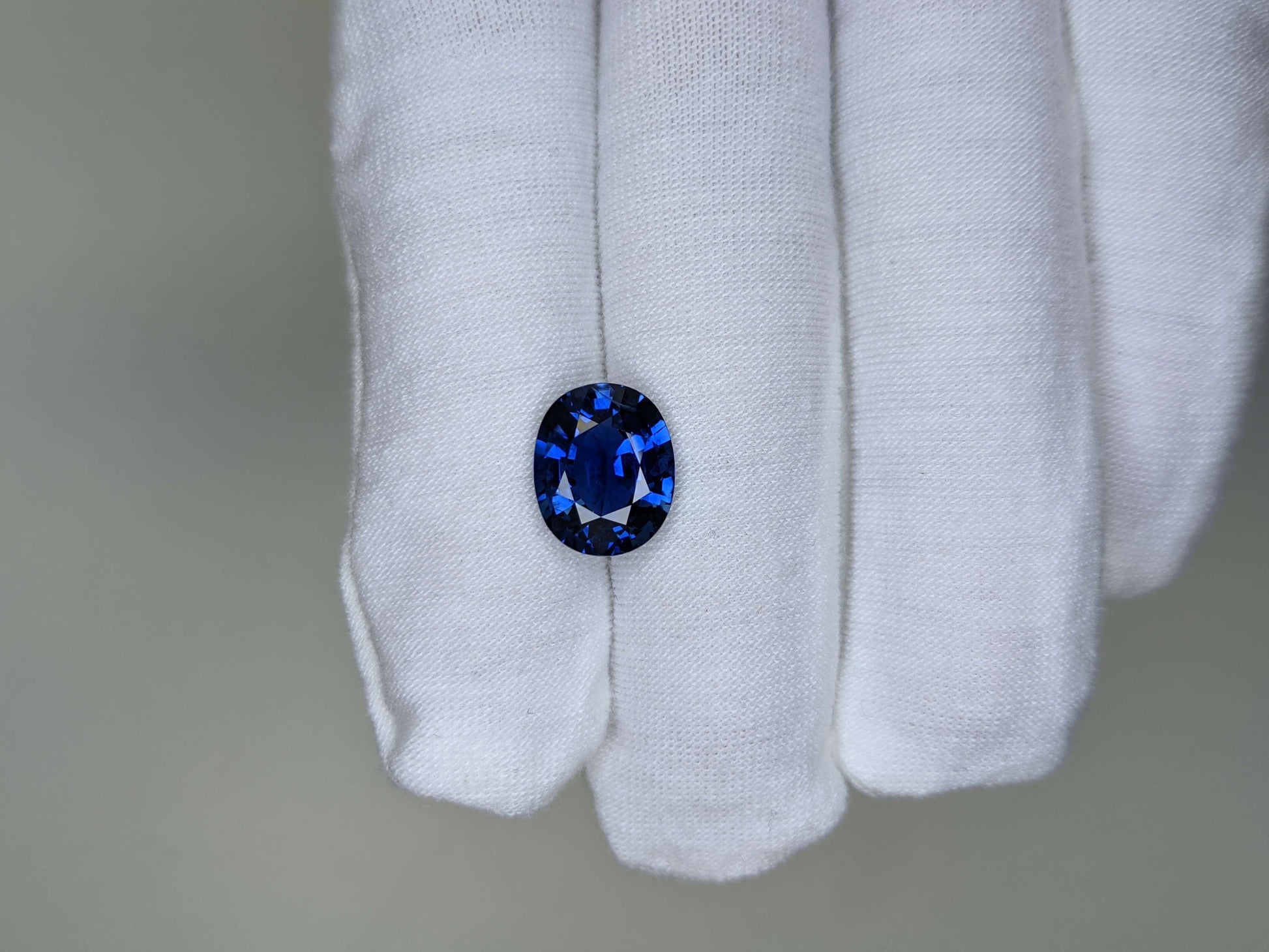 6.41 Carat Oval Cut Heat Medium Blue Sapphire Loose Gemstone GRS On Hand