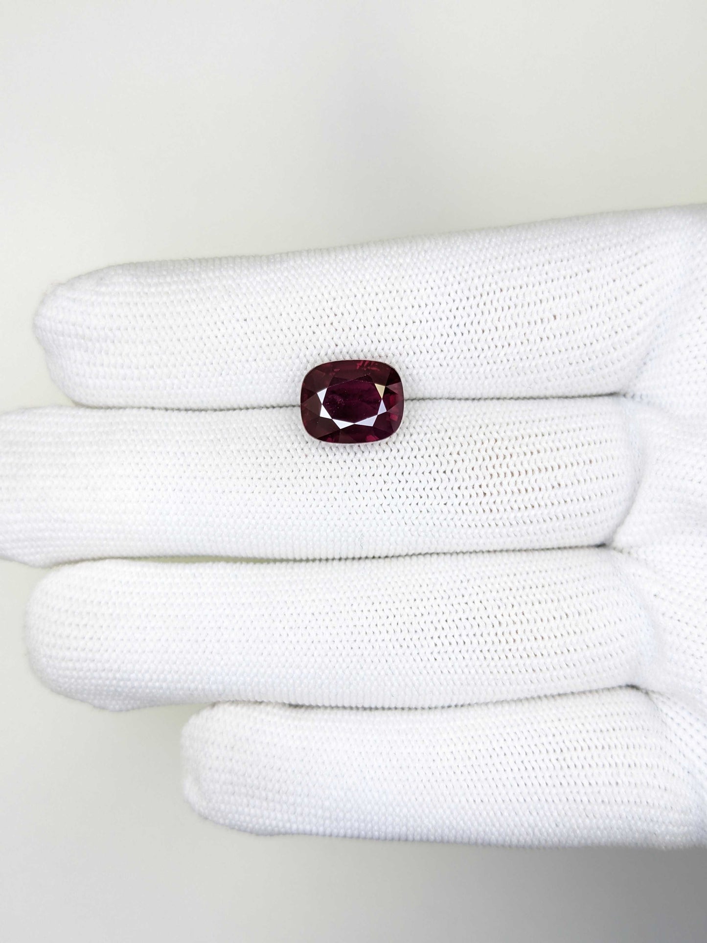 7.01 Carats Cushion Cut Heat  Red Ruby Loose Gemstone On Hand