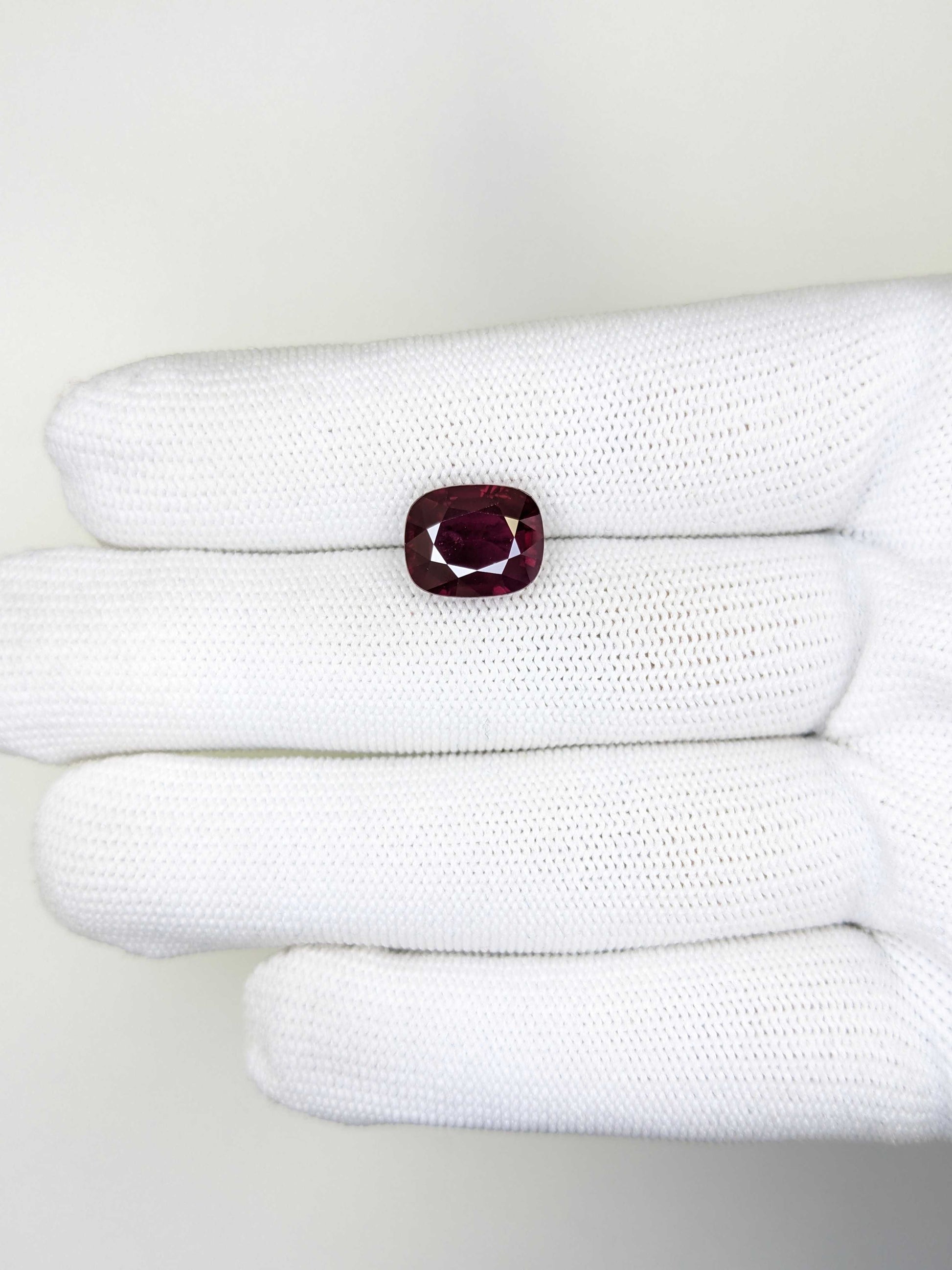 7.01 Carats Cushion Cut Heat  Red Ruby Loose Gemstone On Hand