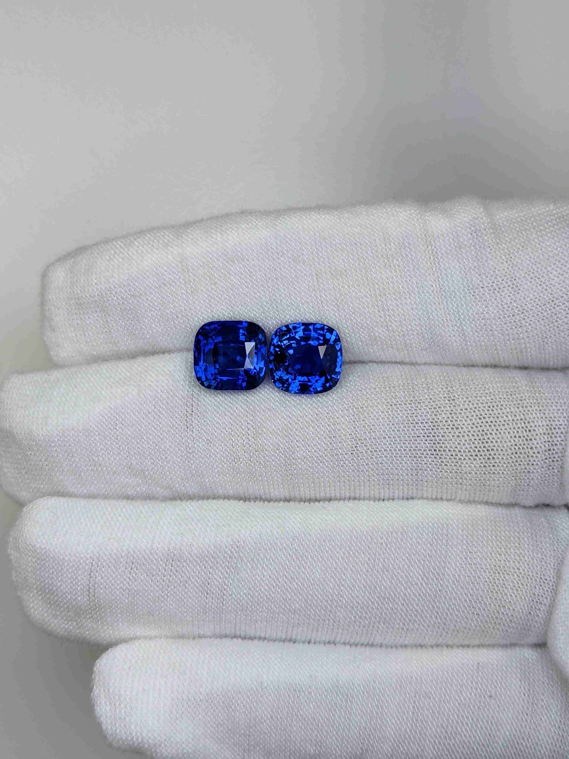 8.51 Carat Cushion Cut Heat Blue Pair Sapphire Loose Gemstone On Hand