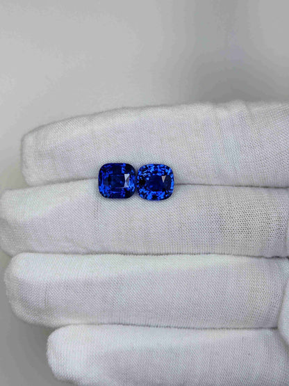 8.51 Carat Cushion Cut Heat Blue Pair Sapphire Loose Gemstone On Hand