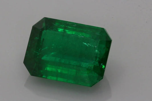 8.63ct Emerald Natural Emerald (Colour Green, Clarity Slightly Included, Cut Faceted)
