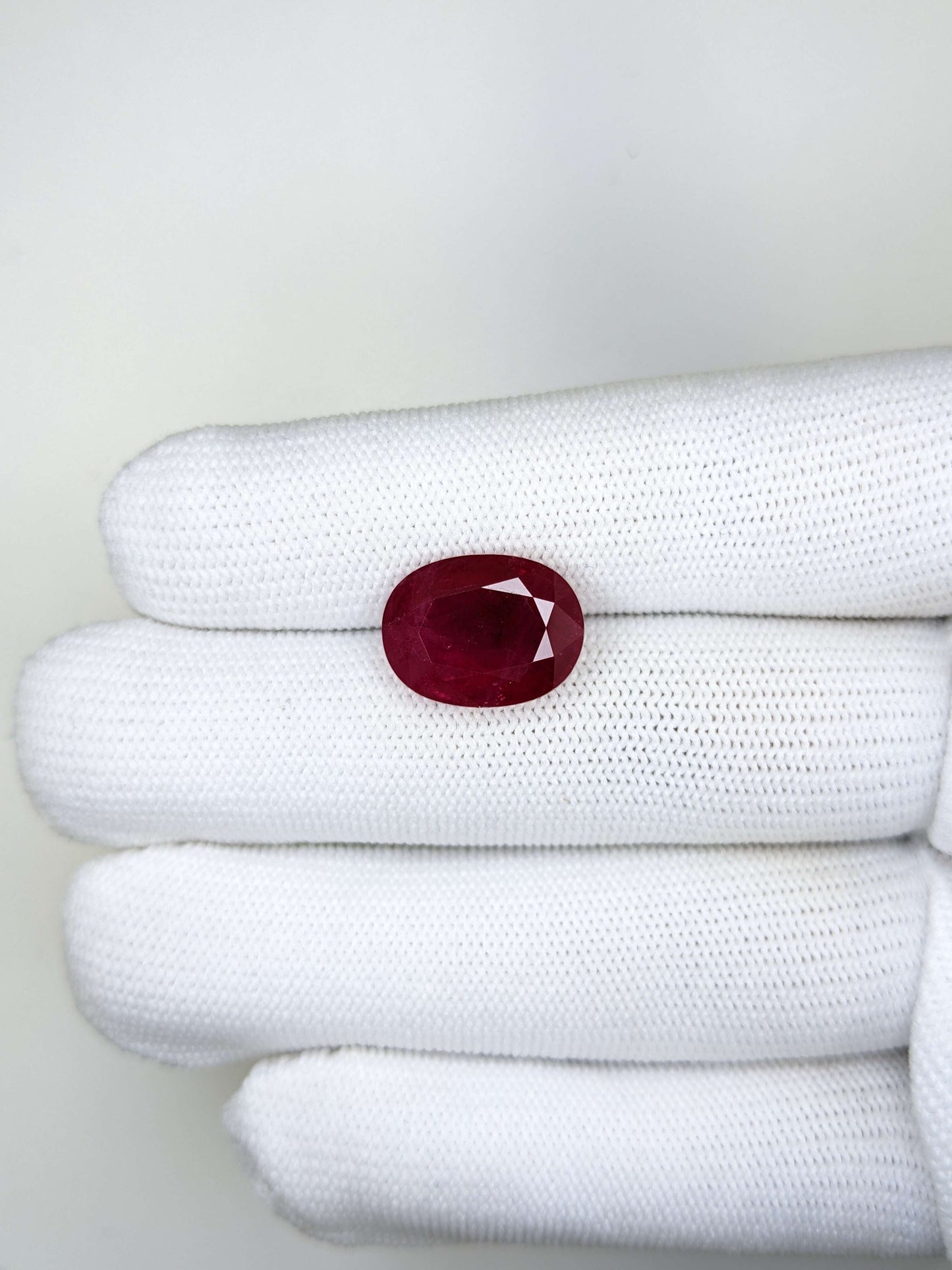 9.60 Carats Oval Cut Heat Pinkish Red Ruby Loose Gemstone TGL On Hand 2