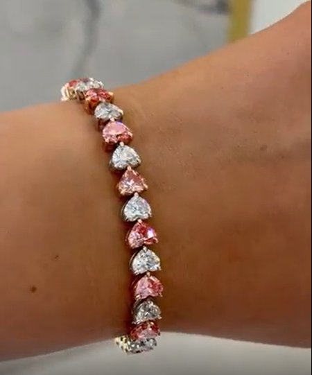 Levarina 22.42 Carat Heart Shape Lab Grown Pink Diamond Bracelet in 14k White Gold 
