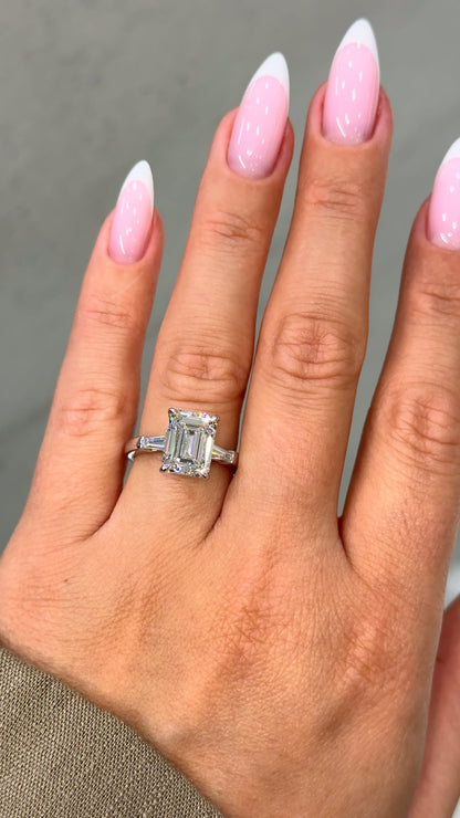 Lysara 4.41 Carat Emerald Cut Lab Grown Diamond Ring in Platinum