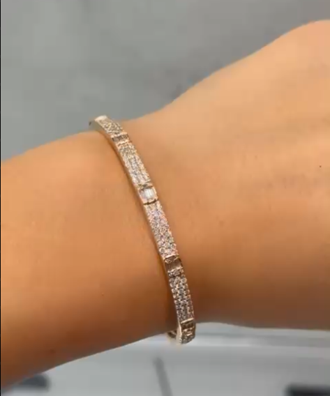 Maarka 2 Carat Mixed Cut Diamond Bangle Bracelet in 14k White/Rose Gold