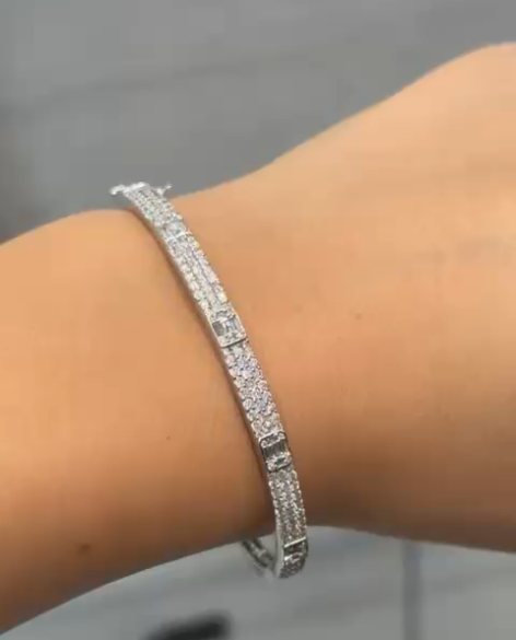 Maarka 2 Carat Mixed Cut Diamond Bangle Bracelet in 14k White/Rose Gold