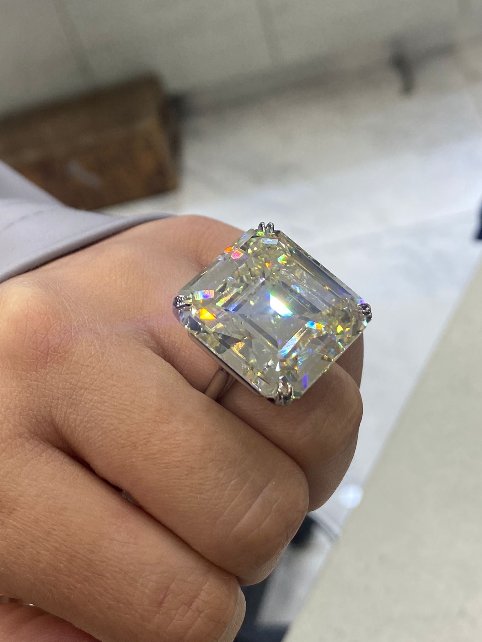 64 carat diamond ring Outlet