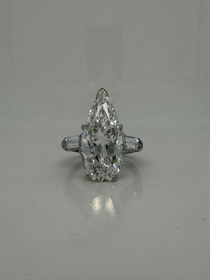 Birdie 11 Carats Pear Shape Diamond Three Stone Engagement Ring in Platinum GIA Certified