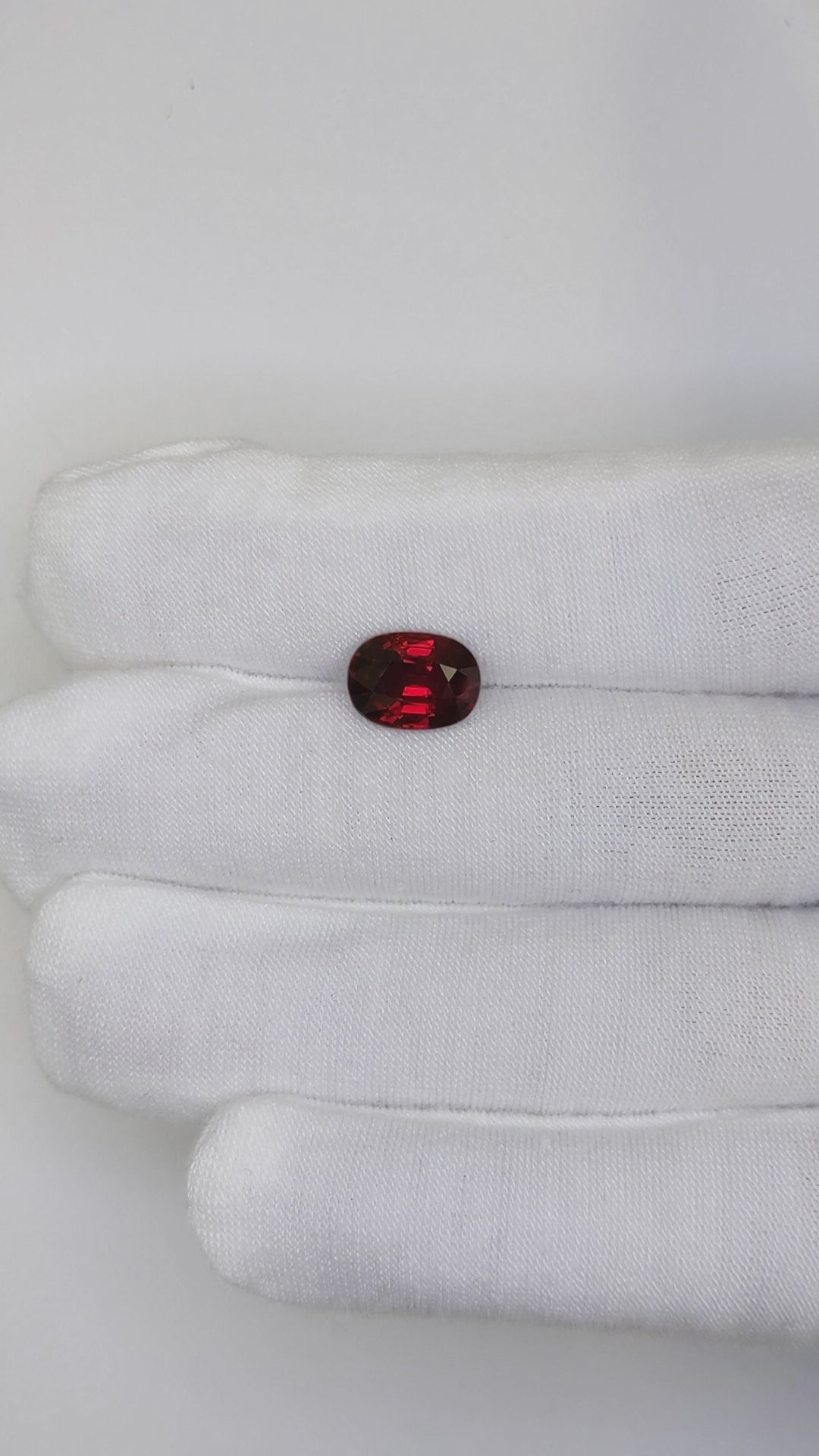 4.52 Carats Oval Cut No Heat Pigeon Blood Red Ruby Loose Gemstone GRS Video actual size